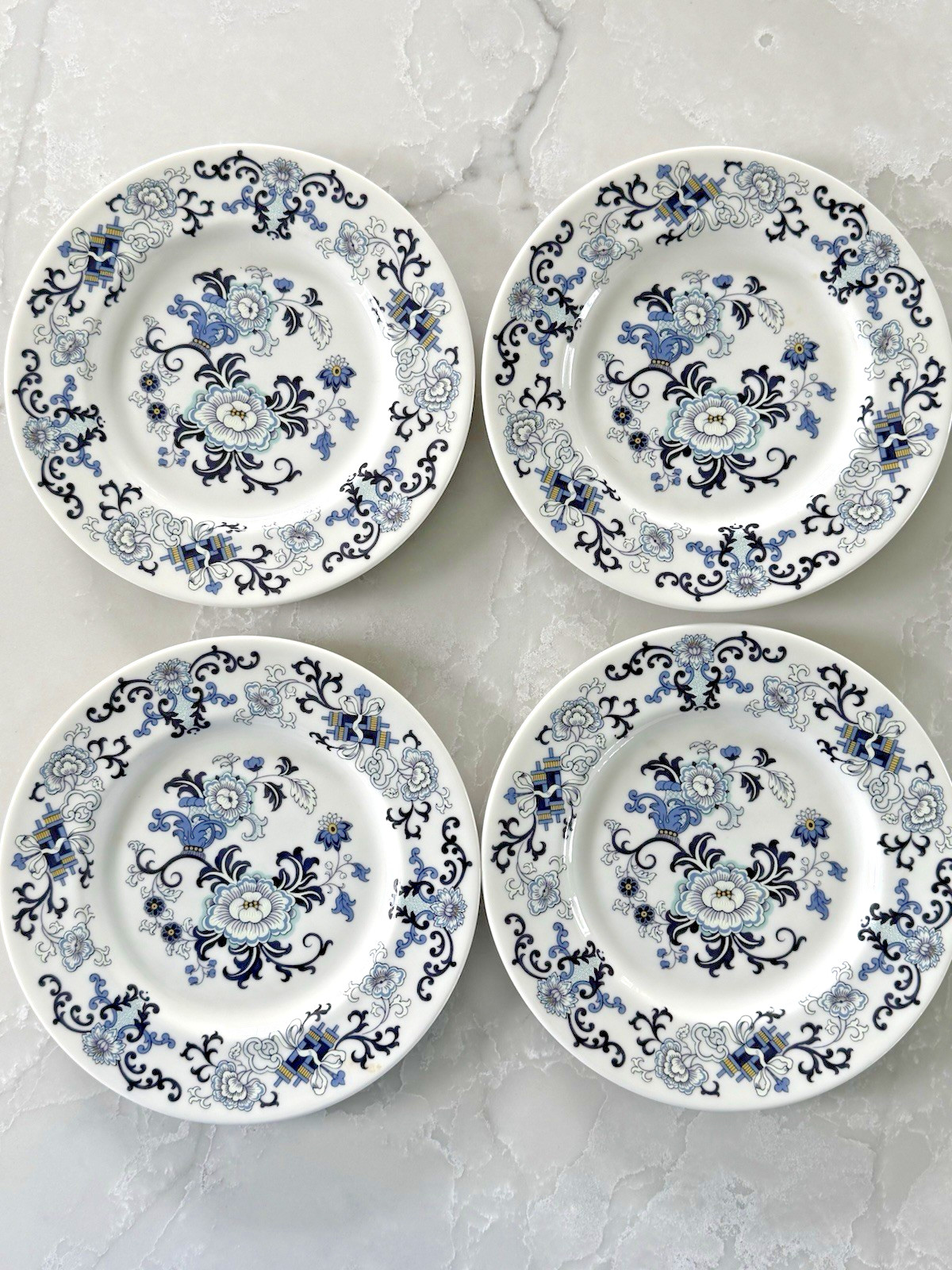 NANKIN TC1091 by Royal Doulton Soup Bowl, Salad & Dinner Plates made England