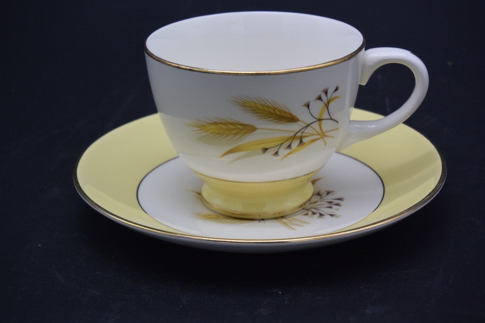 4 Vintage Century Service Co Autumn Gold Cups Saucers Set Wheat Yellow MCM USA