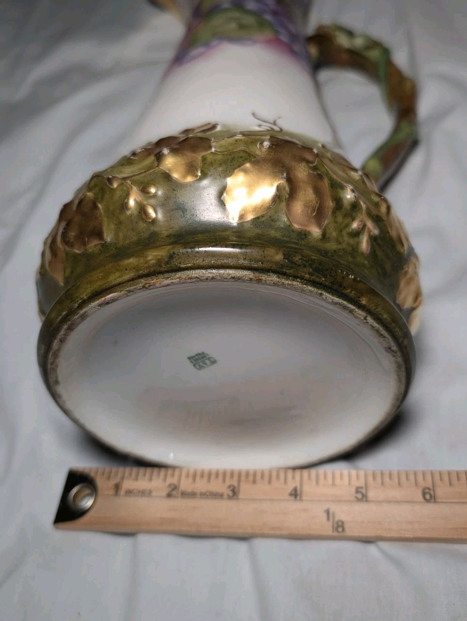 T&V LIMOGES Hand Painted Grapes & Gold Gilt Pitcher 15.5″ Tall Grape Vine Leaves