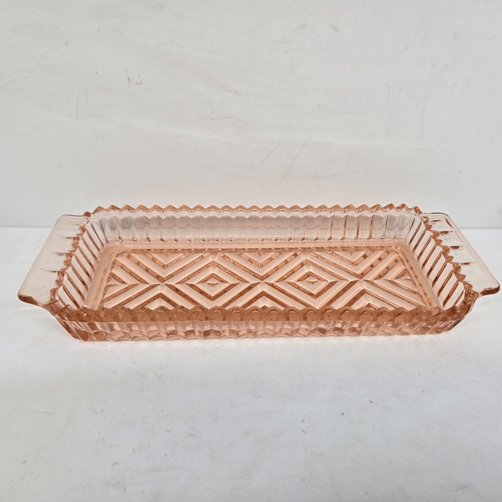 Indiana Glass Windsor Pink Condiment Dish Tray Plate Scalloped Diamond Design