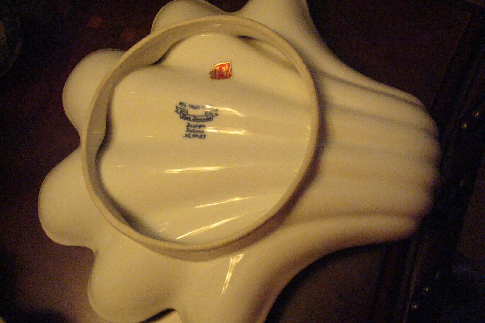 Lipper and Mann Blue Danube shell candy dish Still With Label [80J]