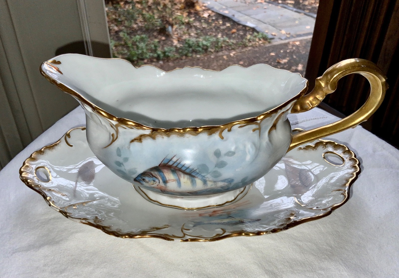 LAVIOLETTE ELITE LIMOGES FISH PLATTER & PLATE SET C.1896-1905 HIGGINS & SEITER