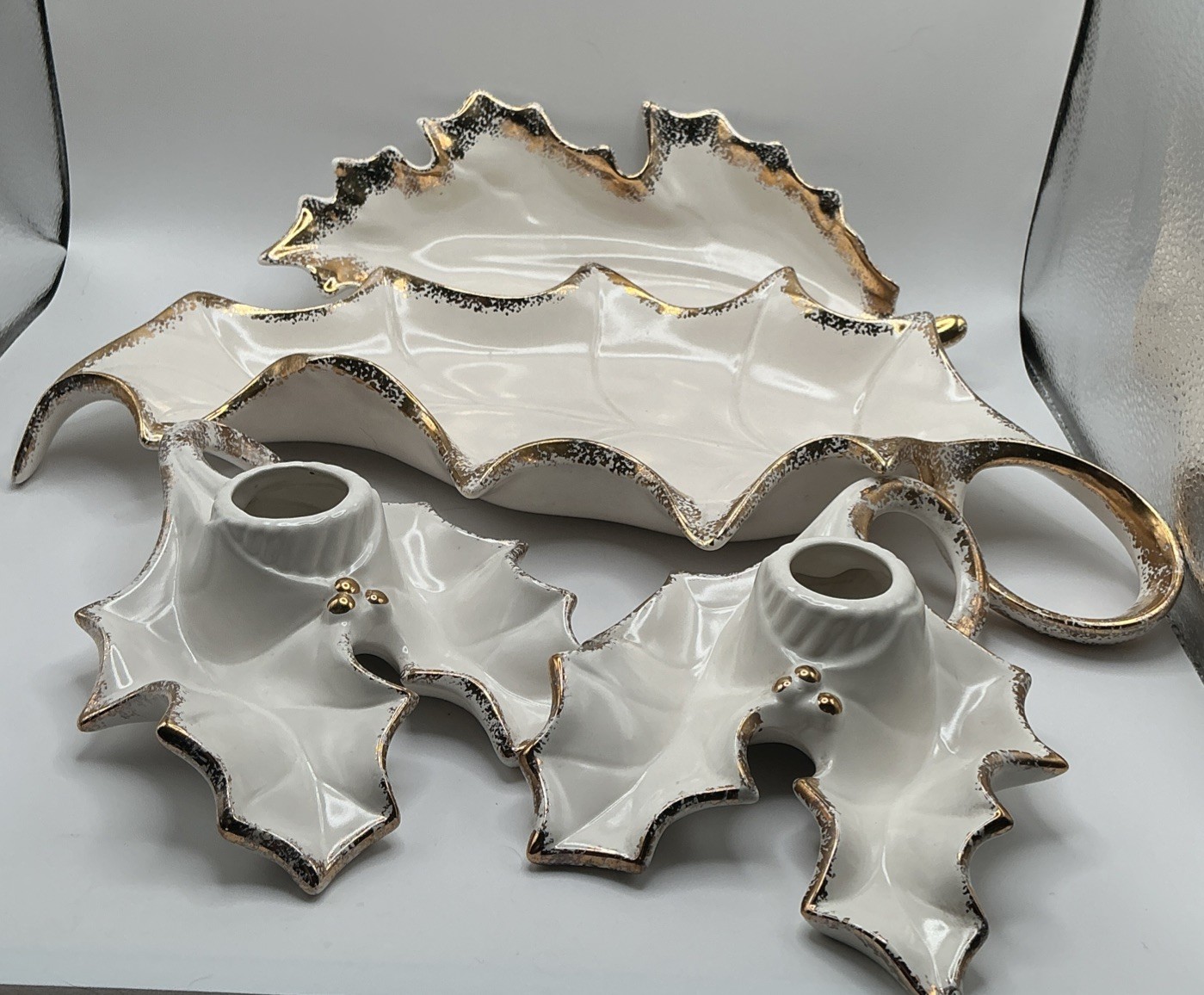 Vintage Hollydale Pottery California Gold Encrusted Tableware Leaf Dish Set 4pc