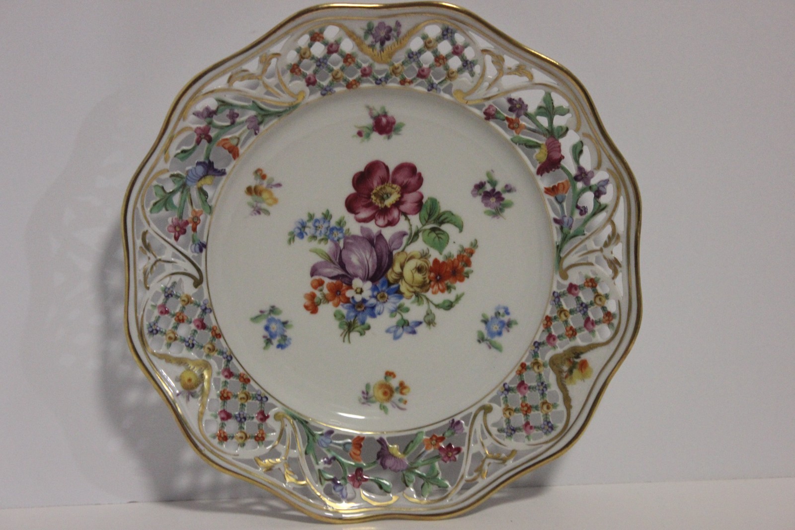 Schumann Bavaria Dresden Empress Chateau Salad Plate, 8-1/2″, 12 Plates Avail