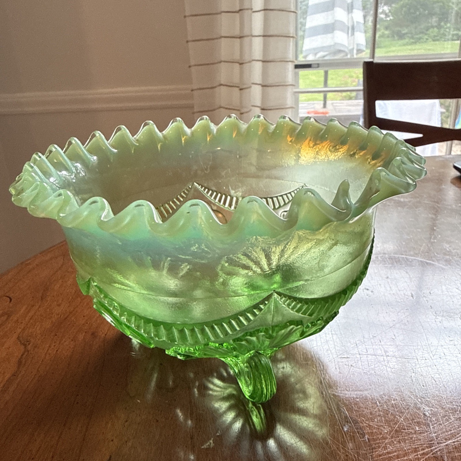 JEFFERSON #208 RUFFLES and RINGS green opalescent glass DEEP footed BOWL ~1905