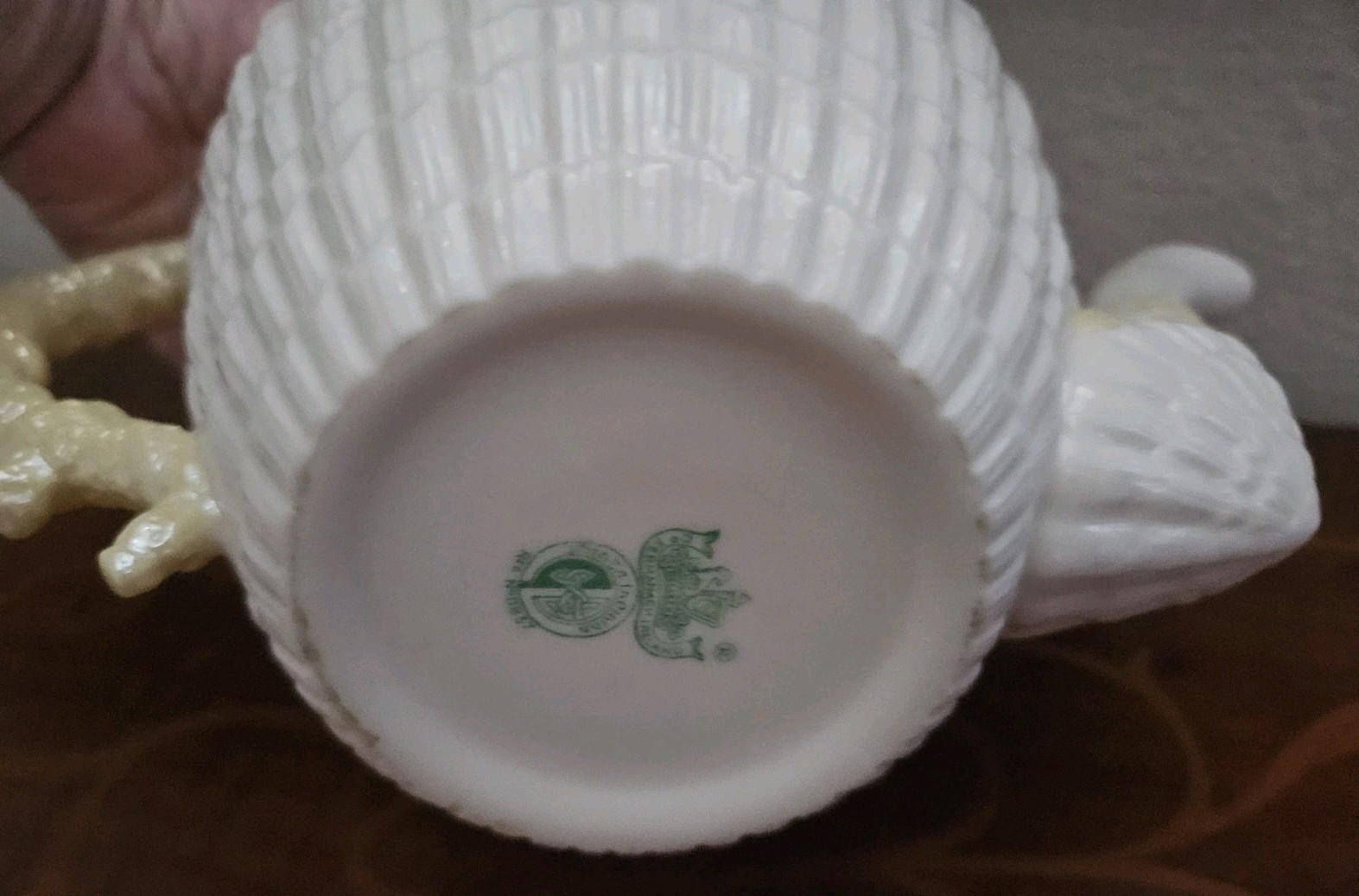ESTATE RARE ANTIQUE VINTAGE BELLEEK IRISH NEPTUNE PORCELAIN CORAL SHELL TEAPOT