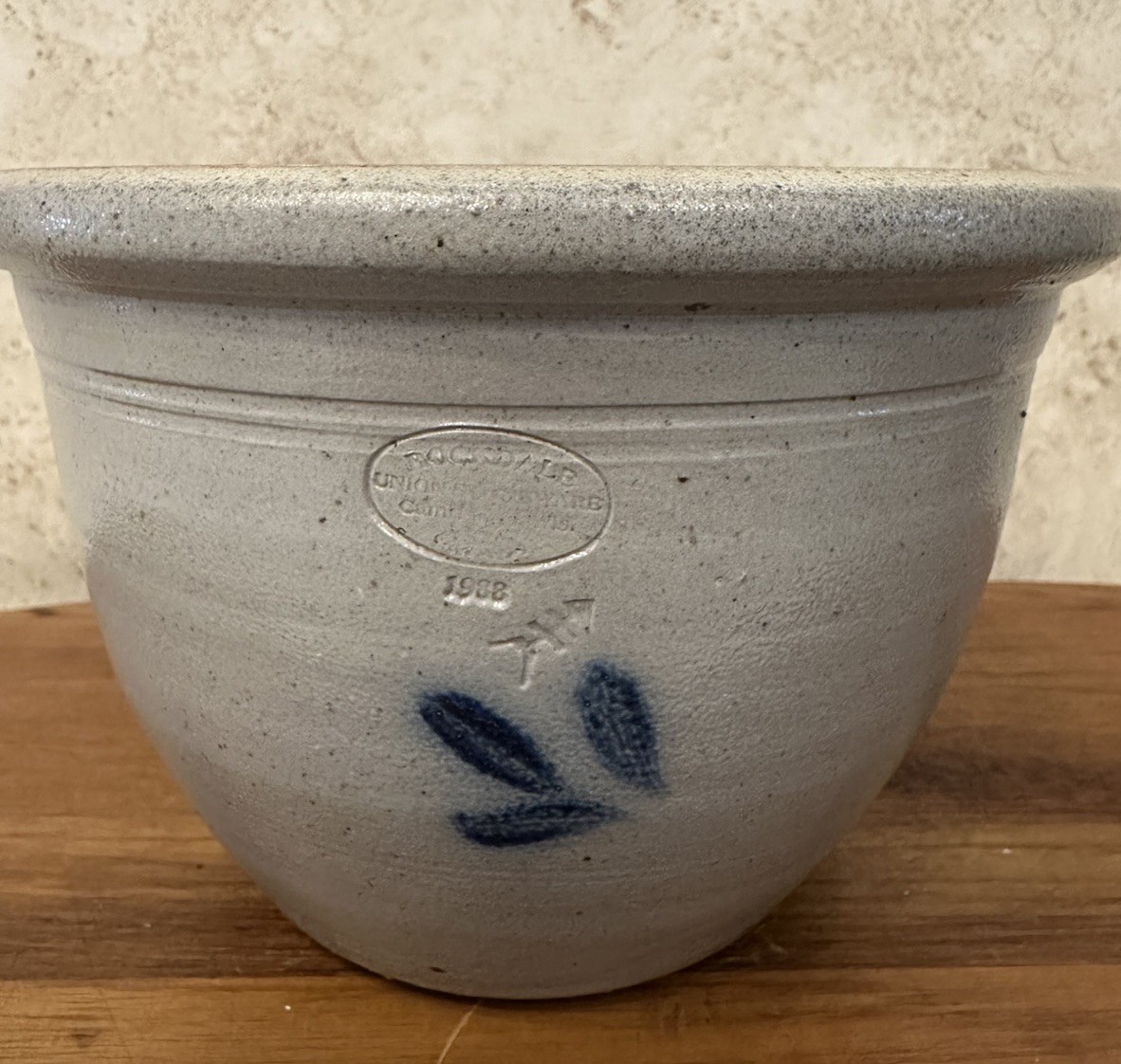 VTG 1988 Rockdale Union Stoneware Cow Bowl 8” Hand Painted Cambridge Wisconsin