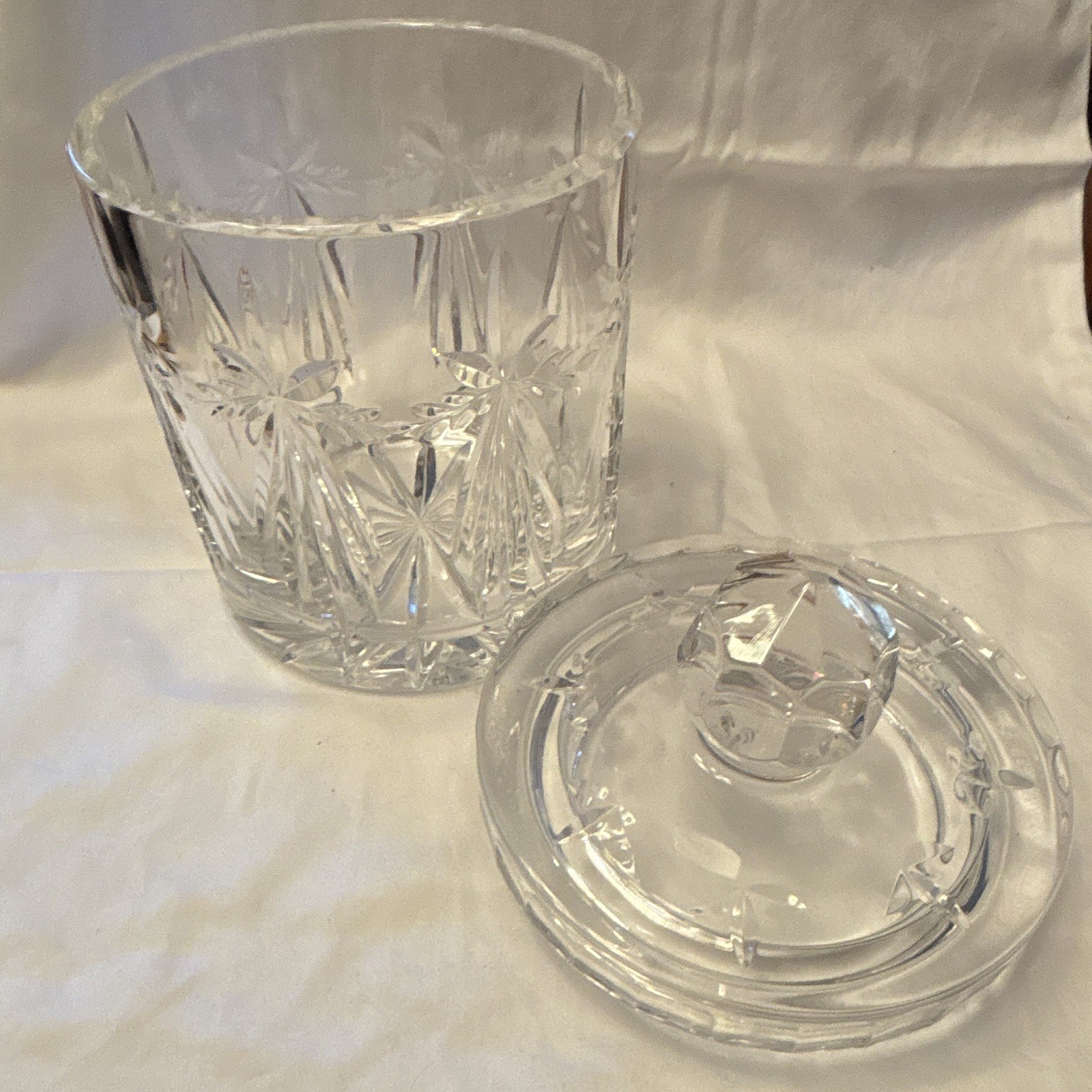 Vintage Lead Crystal Biscuit/Candy Jar with Lid Pinwheel Starburst Pattern8”