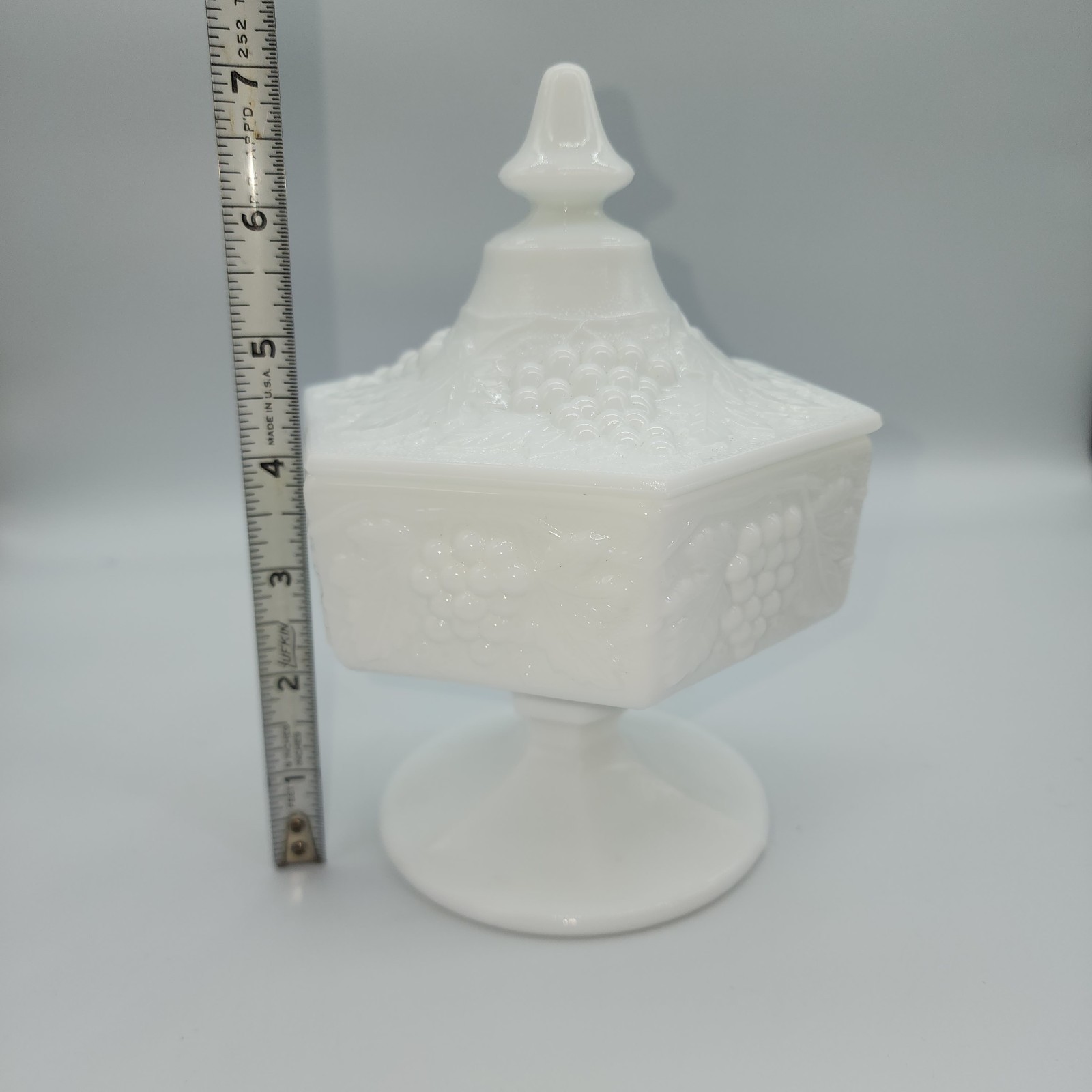 Vtg Indiana Glass Milk Glass Covered Candy Dish Octagon Pedestal Harvest Grape