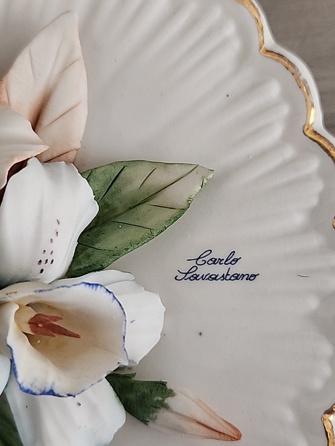 Vtg Antq Capodimonte Italy Porcelain 3D Flowers Plate Carlo Savastano 6.5″x3″