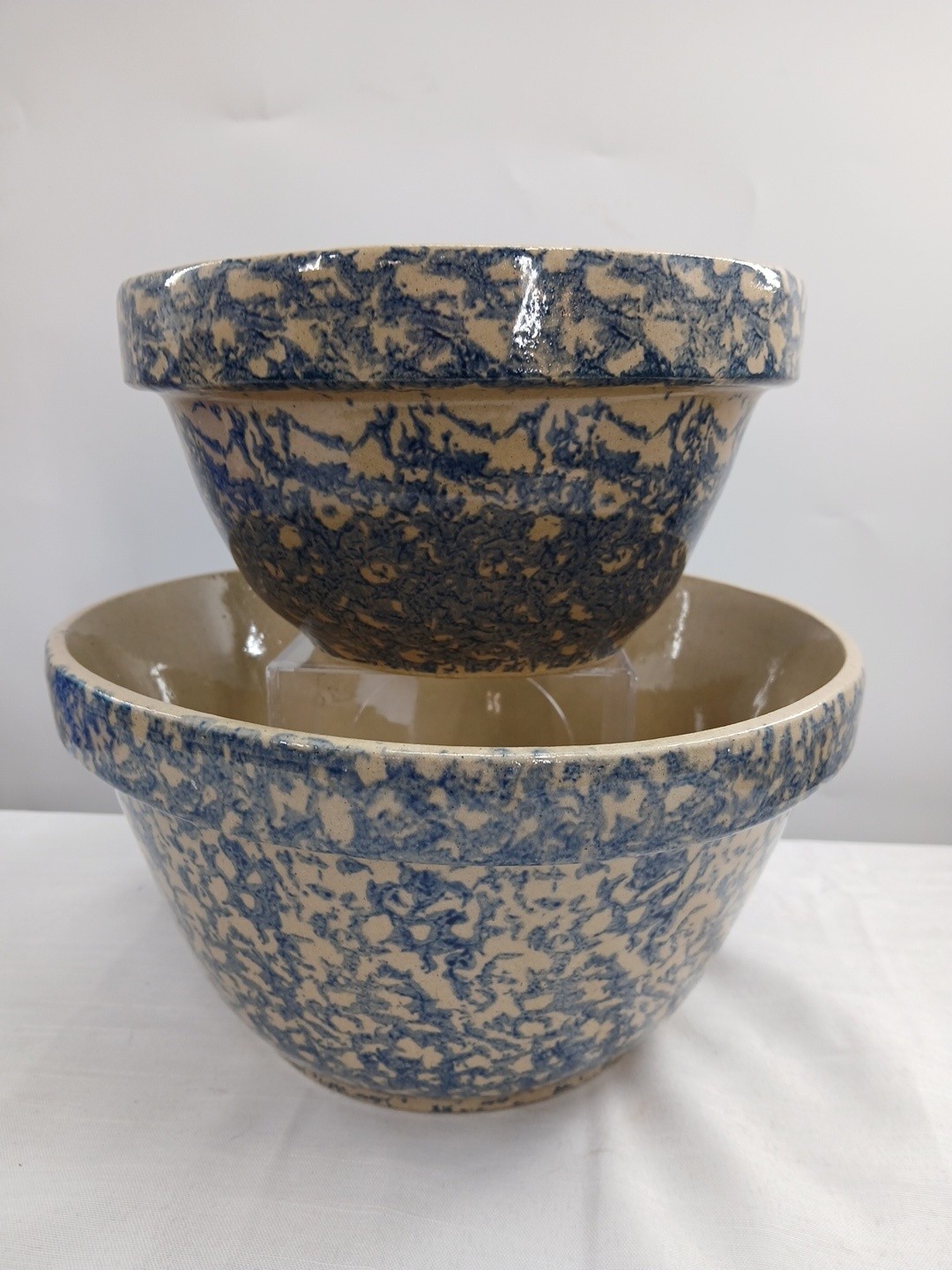Vintage Robinson Ransbottom Pottery Blue Spongeware Nesting Mixing Bowl Set 2