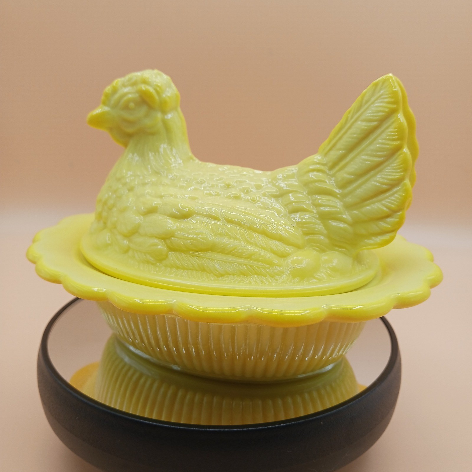 Mosser Glass Dandelion Yellow Hen on Nest Covered Dish 6 Inch Candy Box GLOWS
