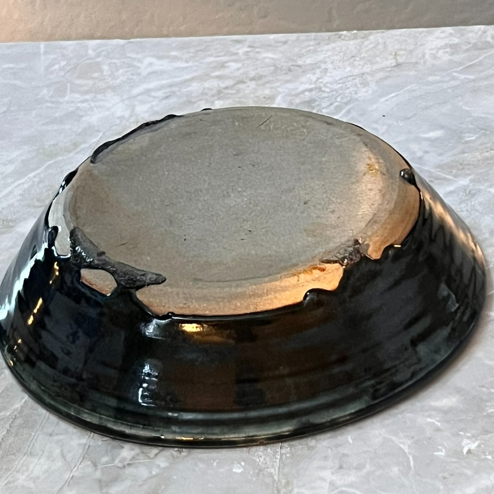 1995 Studio Art Pottery Bowl 11″ Dark Green Glaze Drip Glossy Finish