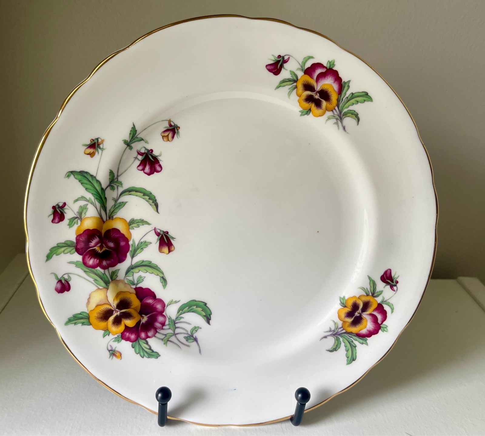Vintage Tuscan Fine English Bone China 8″ Salad Plate Pansy Pattern Gold Trim
