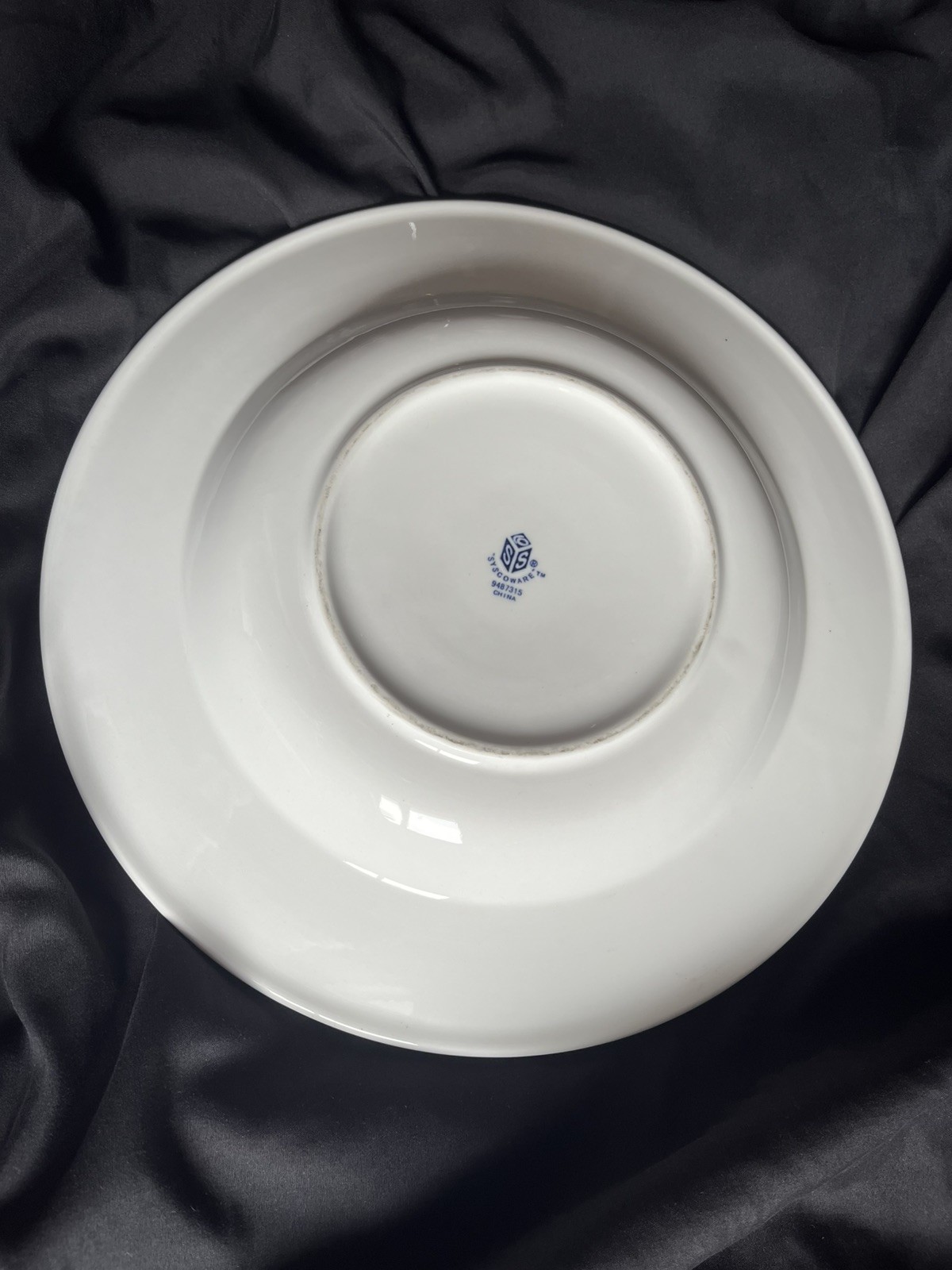 Solid White Dinner Plate 11 3/4 Inches Wide