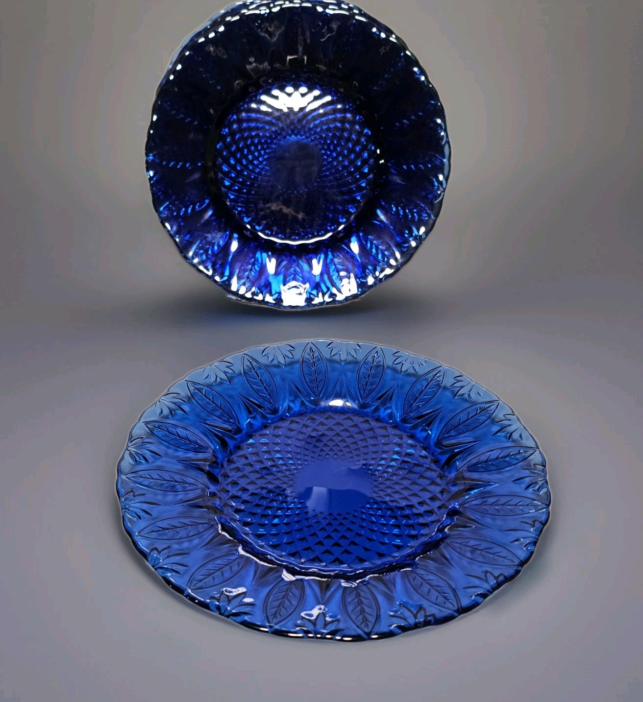 Avon Royal Sapphire Cobalt Blue Glass Set of 8 Salad/Dessert Plates 7.75in