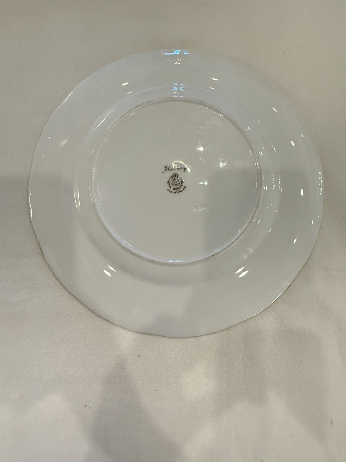 Pristine 1953 Royal Worcester 10.5″ Cabinet Plate Fladbury Signed J Smith Mint