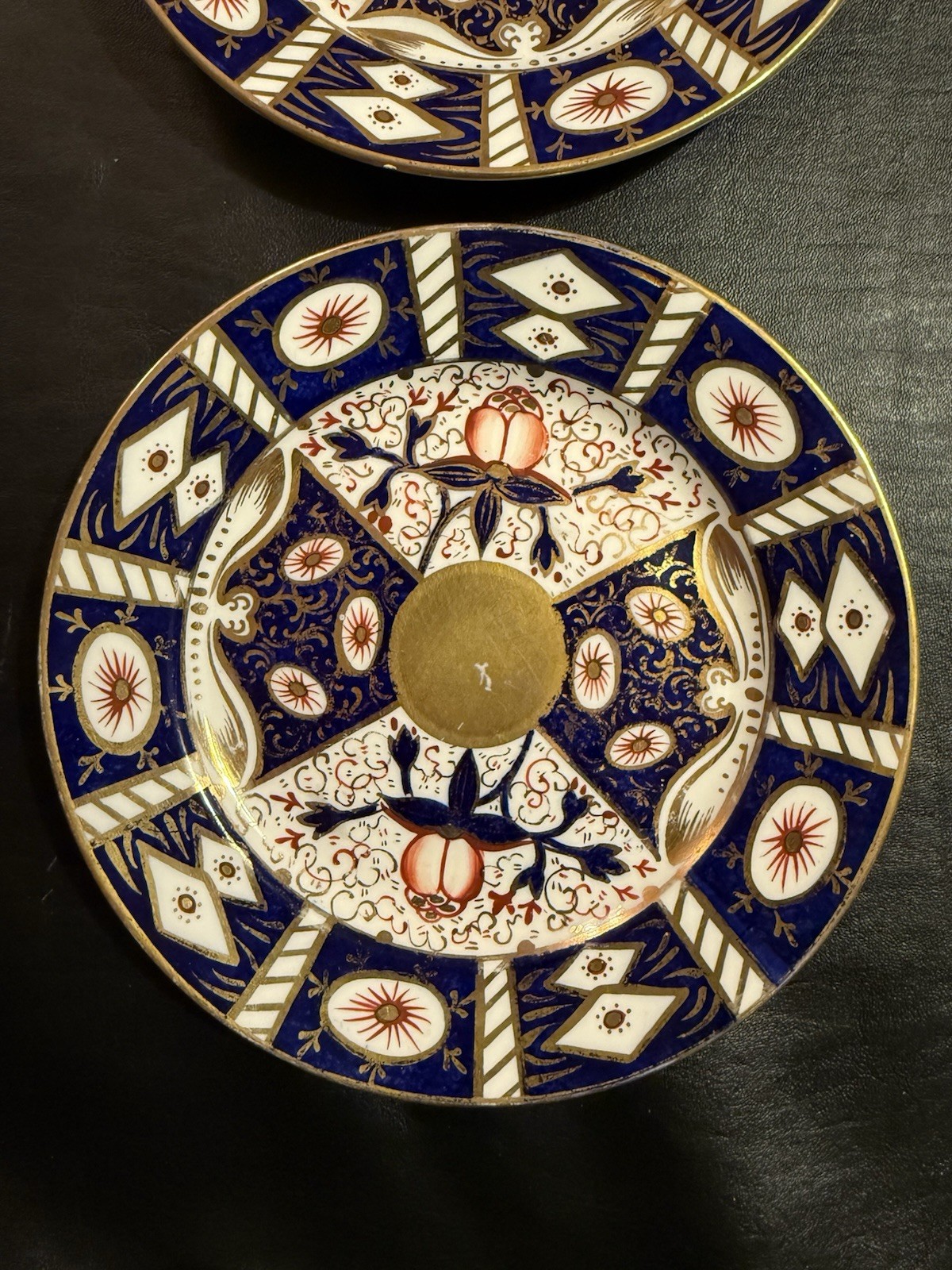 Set of 2 Savoy China Imari Style Plates Pattern 4658 – Blue Gold – 7.25”