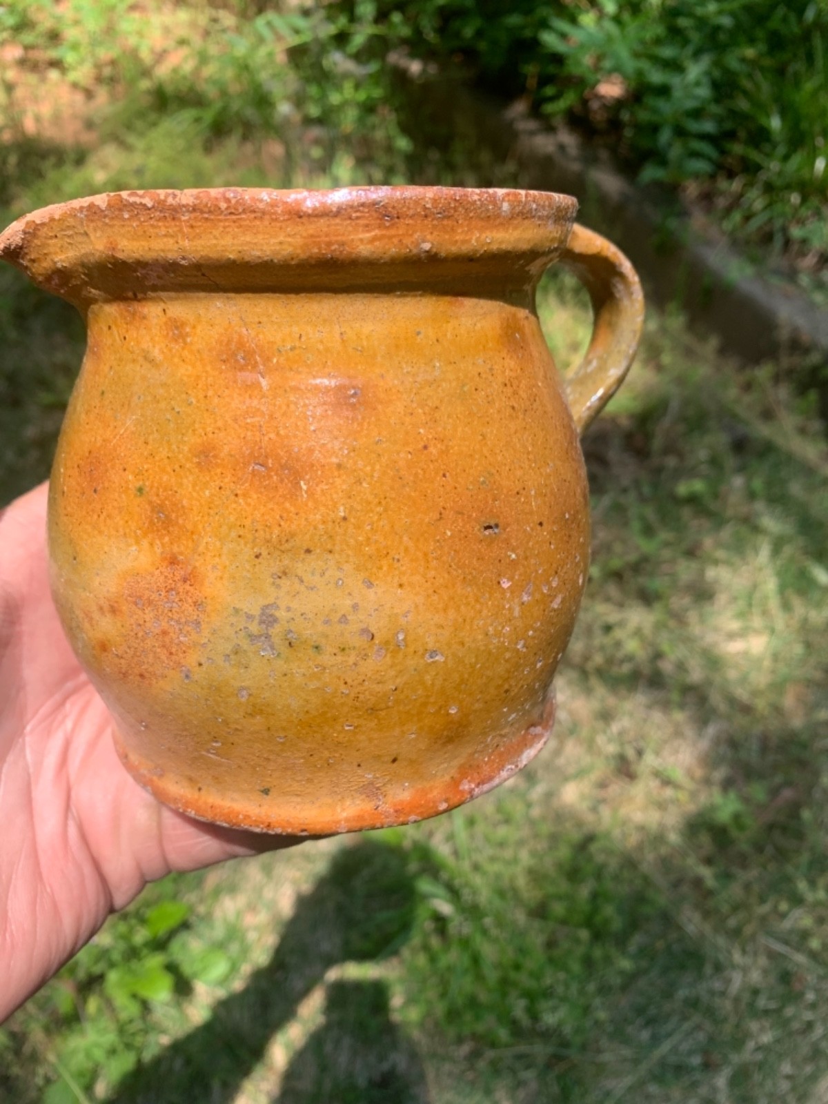 redware quart Pitcher Super Glaze no lid – flakes