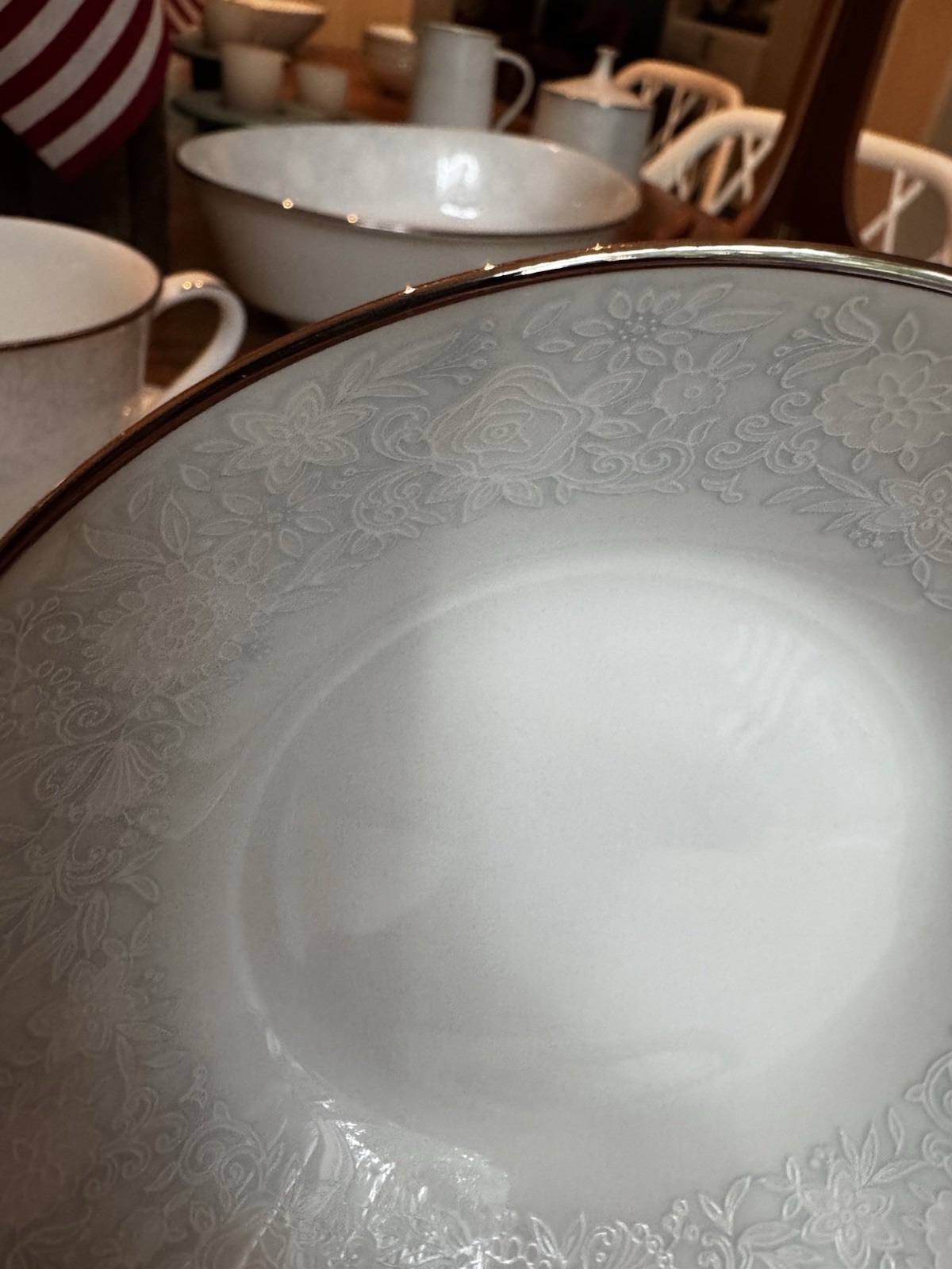 Vintage Ravel Noritake China White / Blue Lace Trim / Platinum Edge Dinner Plate