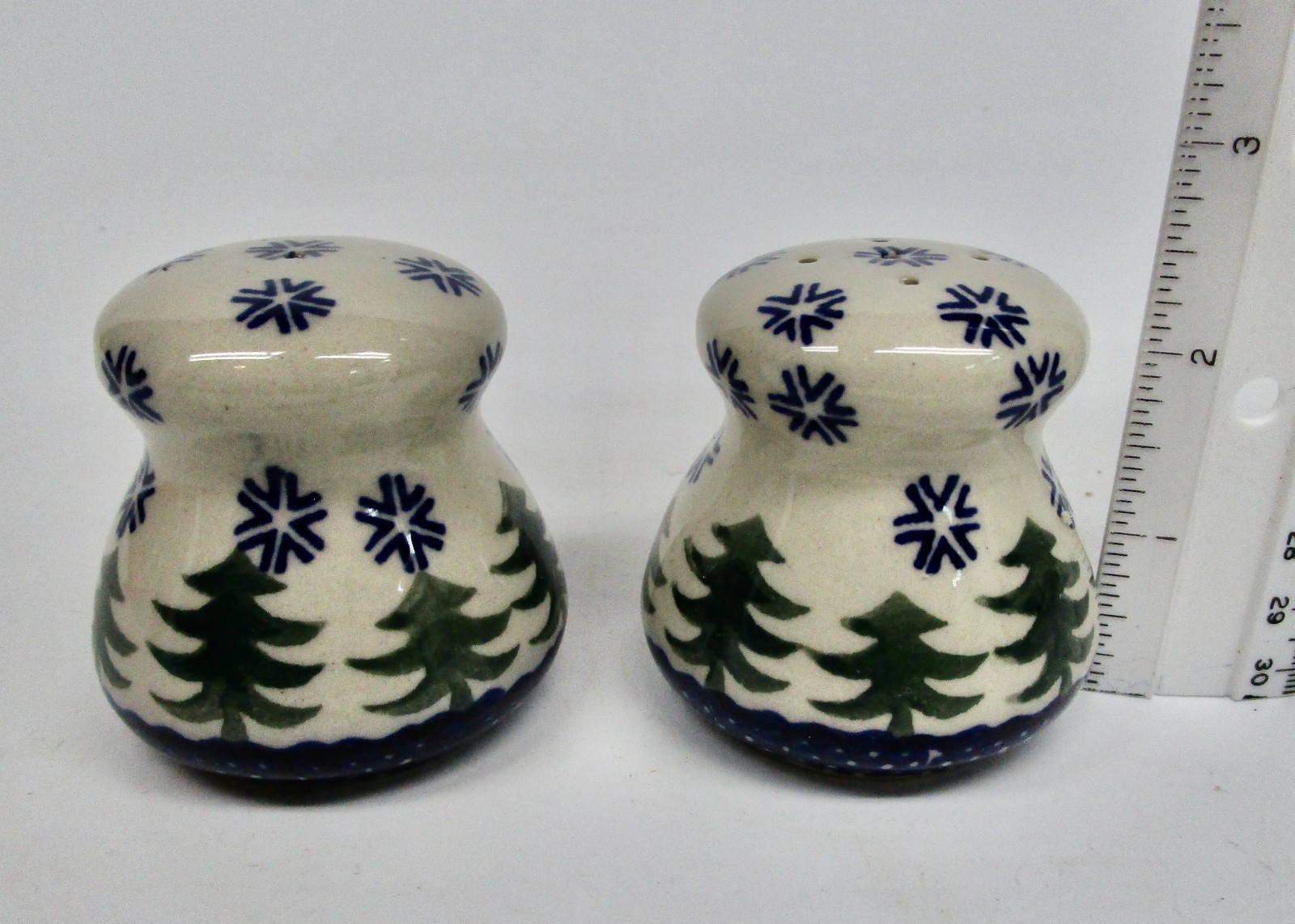 Polish pottery salt & pepper shakers trees green blue winter snowflakes Poland