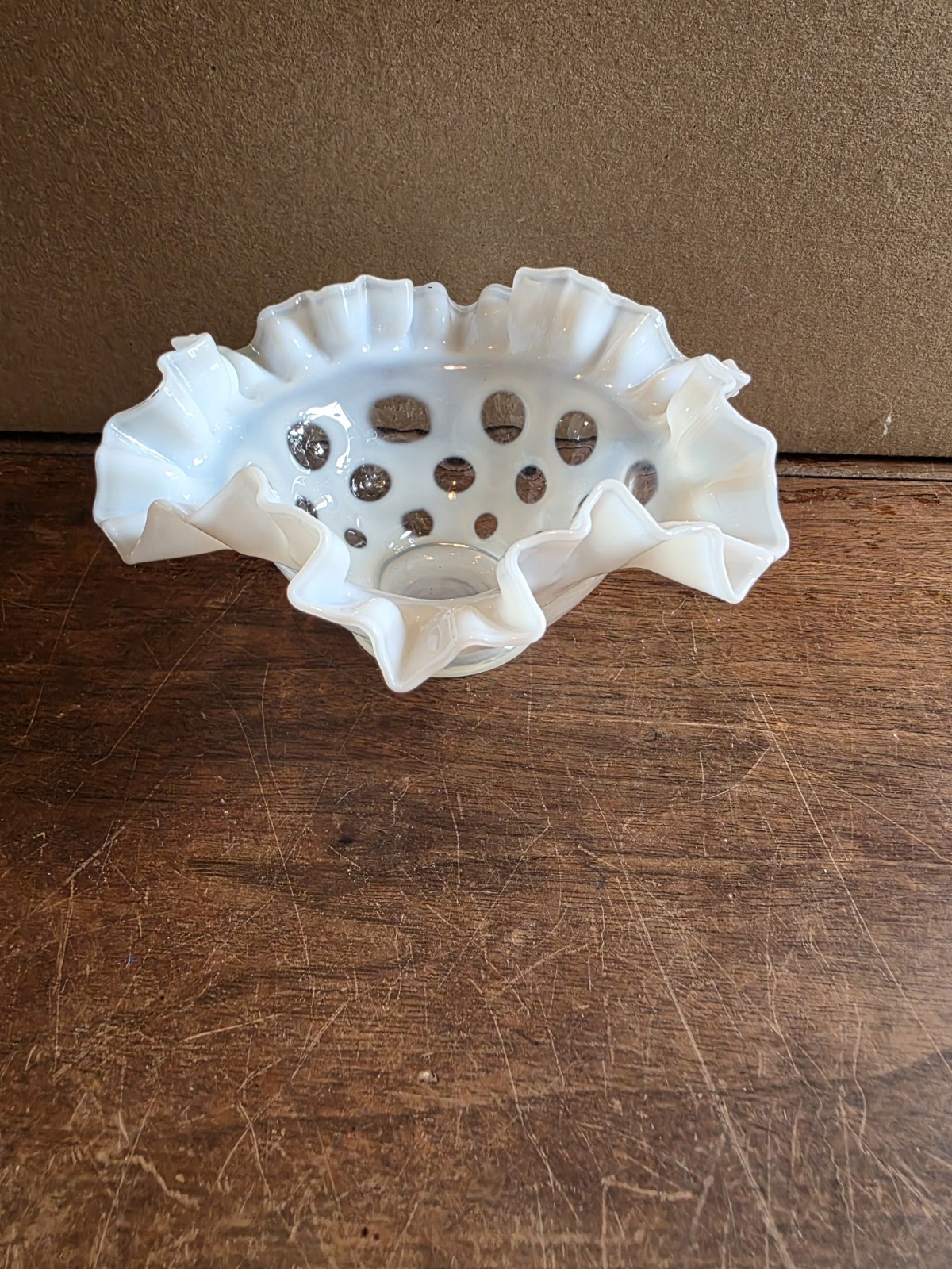 Vintage White Fenton Coin Dot Ruffle Edge Art Glass Bowl
