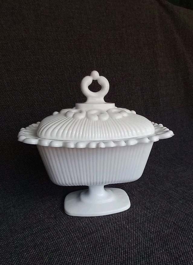 Westmoreland DORIC Ribbed Open Lace Milk Glass Pedestal Compote Bowl with Lid
