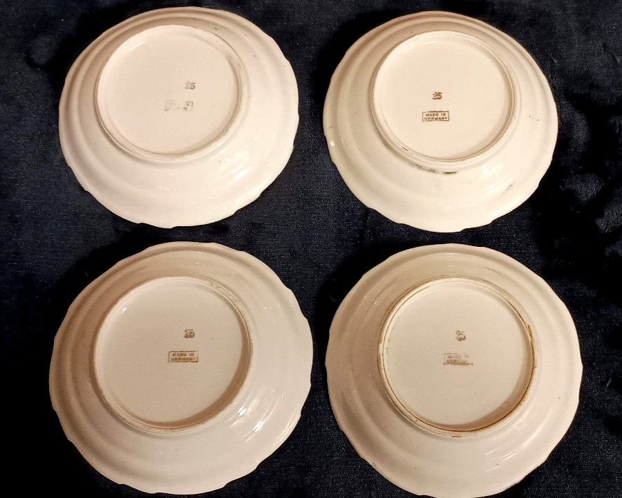 Vintage German Flowers and Puffy Leaves Decorative/Fruit Bowl SET OF 4