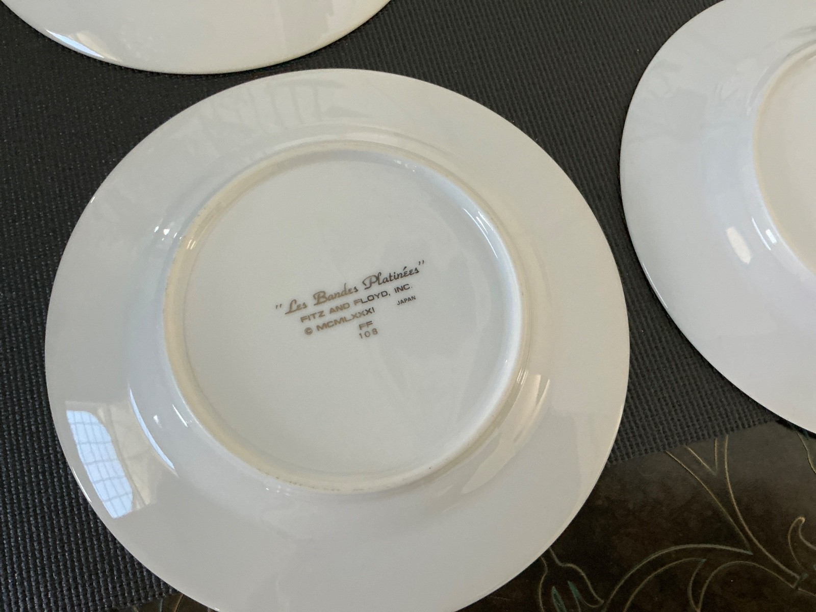 Fitz & Floyd Les Bandes Platinees 6 1/2” Bread Butter Plate Set of 4