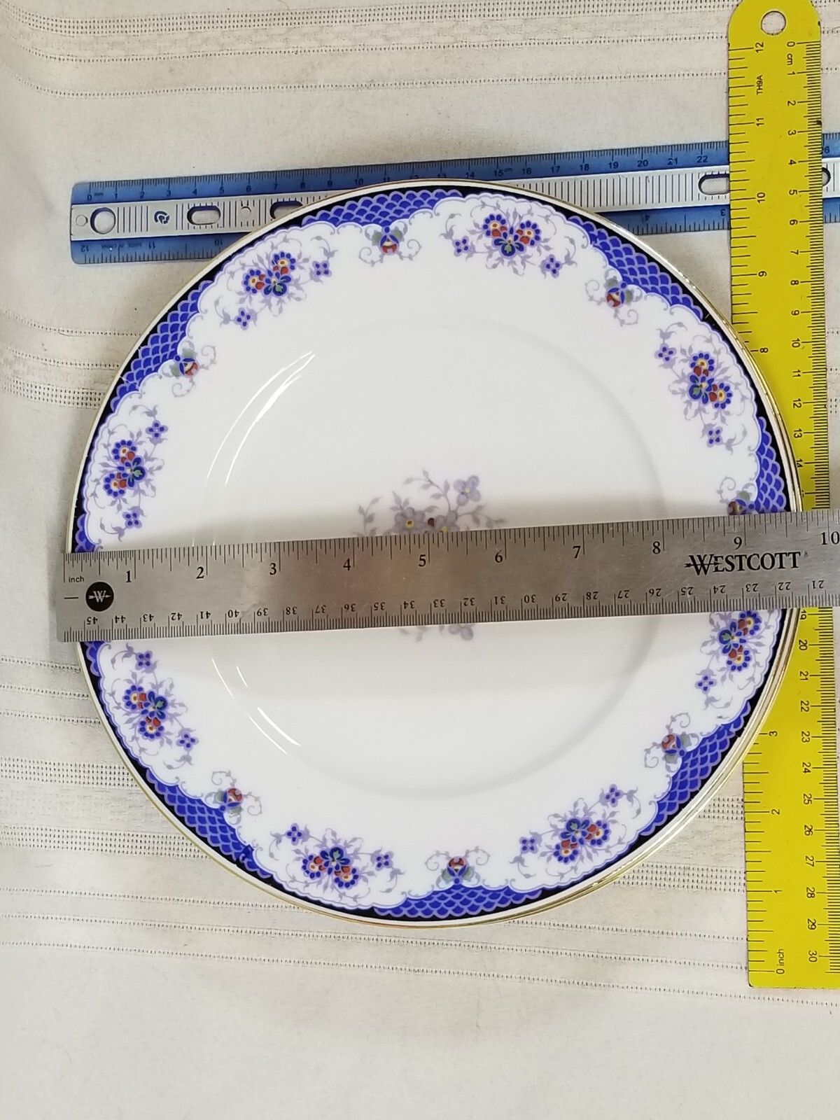2 Edelstein China 1531 Floral Blue boarder Dinner / luncheon plates