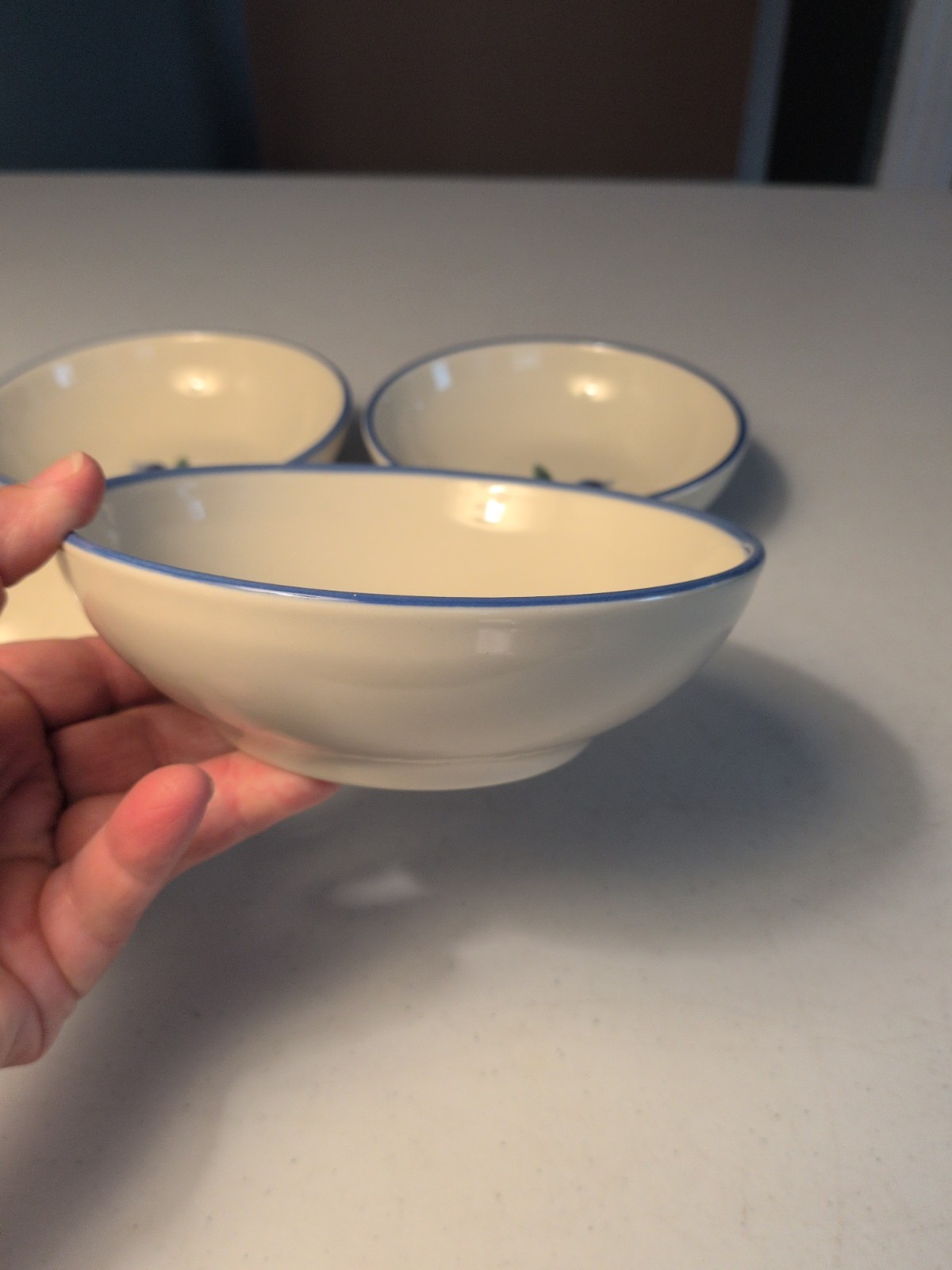 VTG Set Of 2 Hartstone Pottery Soup/Cereal Bowls Wild Blueberry Pattern 6″ Diam