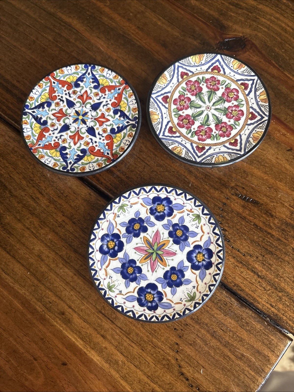 3 VINTAGE CERAPLAT DECORATIVE FLORAL HANGING WALL PLATES SPAIN HAND PAINTED 3.5”