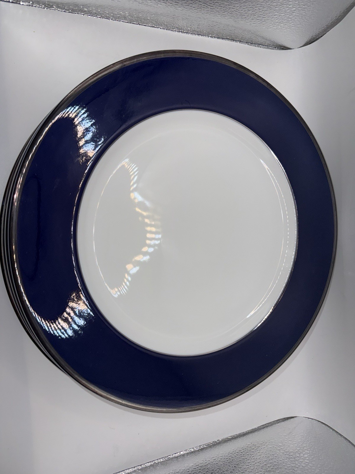 💙🩵 Crate & Barrel Platinum Cobalt Blue Dinner Plates Lot 3 Navy Silver White