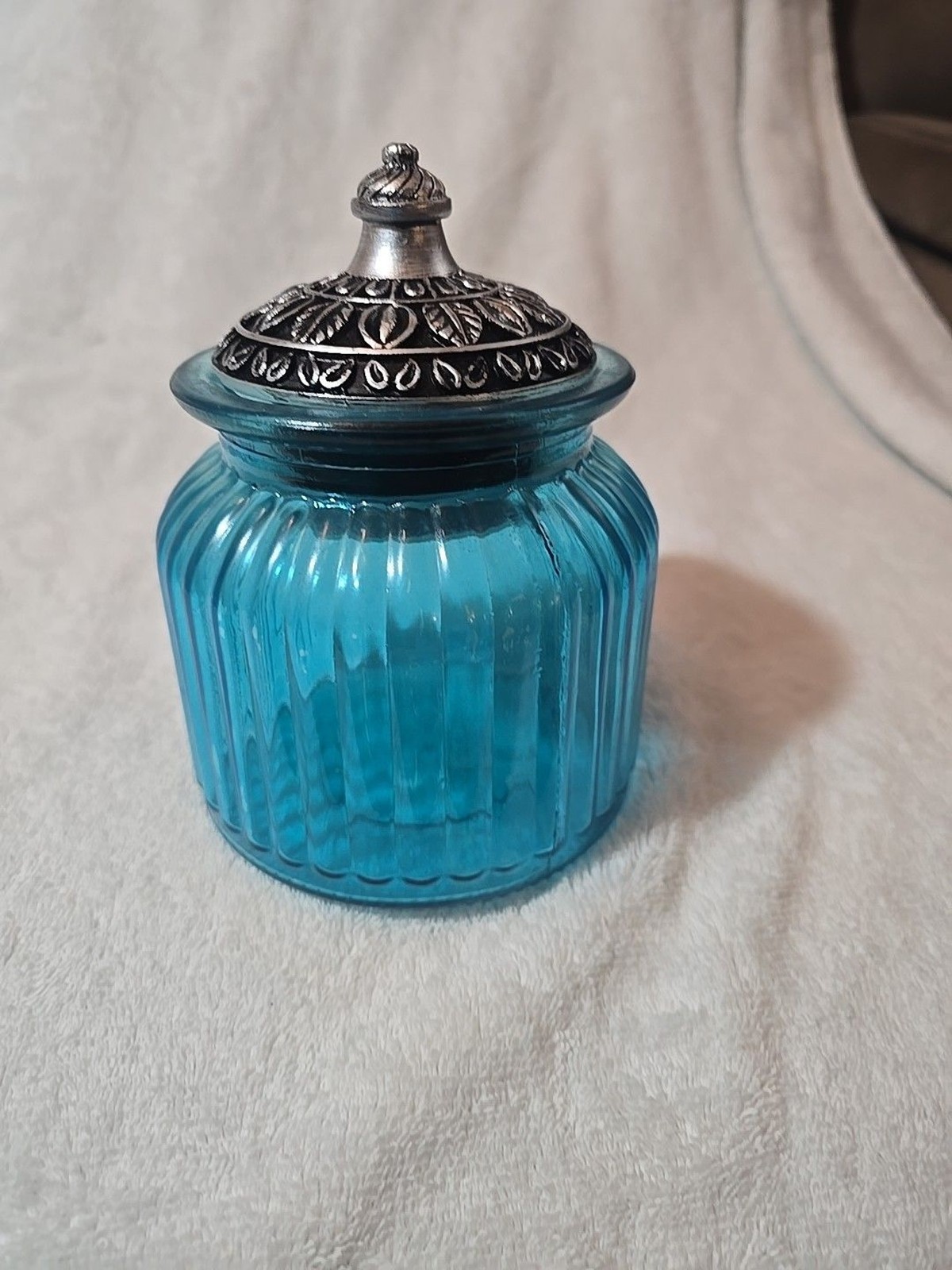 SOCOSY Vintage Crystal Glass Candy Jar with Lid. 4.25″ Diam 6″ Tall