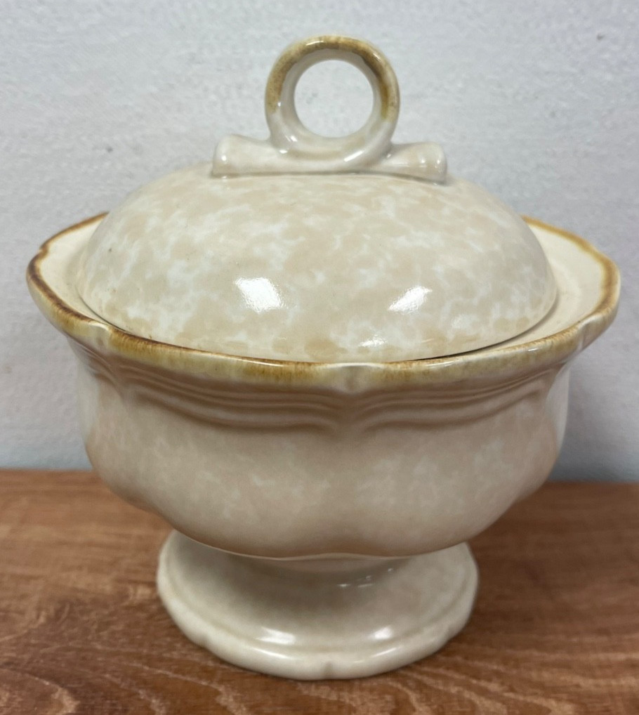Mikasa #FG000 Vintage Footed Sugar Bowl With Lid Made in Japan