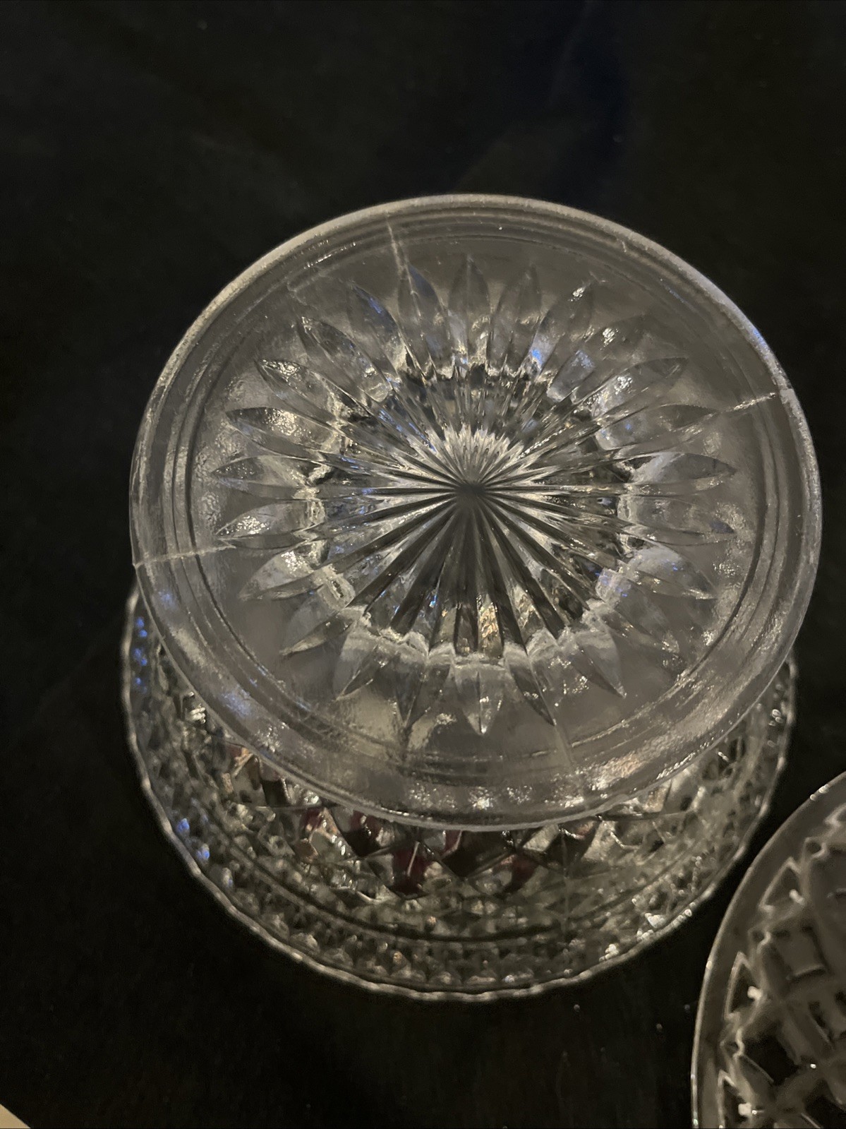 Anchor Hocking Wexford Covered Candy Dish Pedestal Crystal Glass w Lid 7.5 In