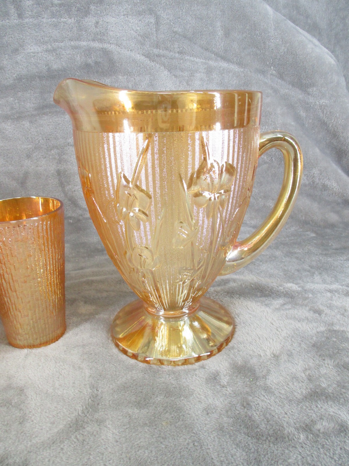 Jeannette Carnival Glass Pitcher And Tree Bark Tumblers Set Marigold Iridescent