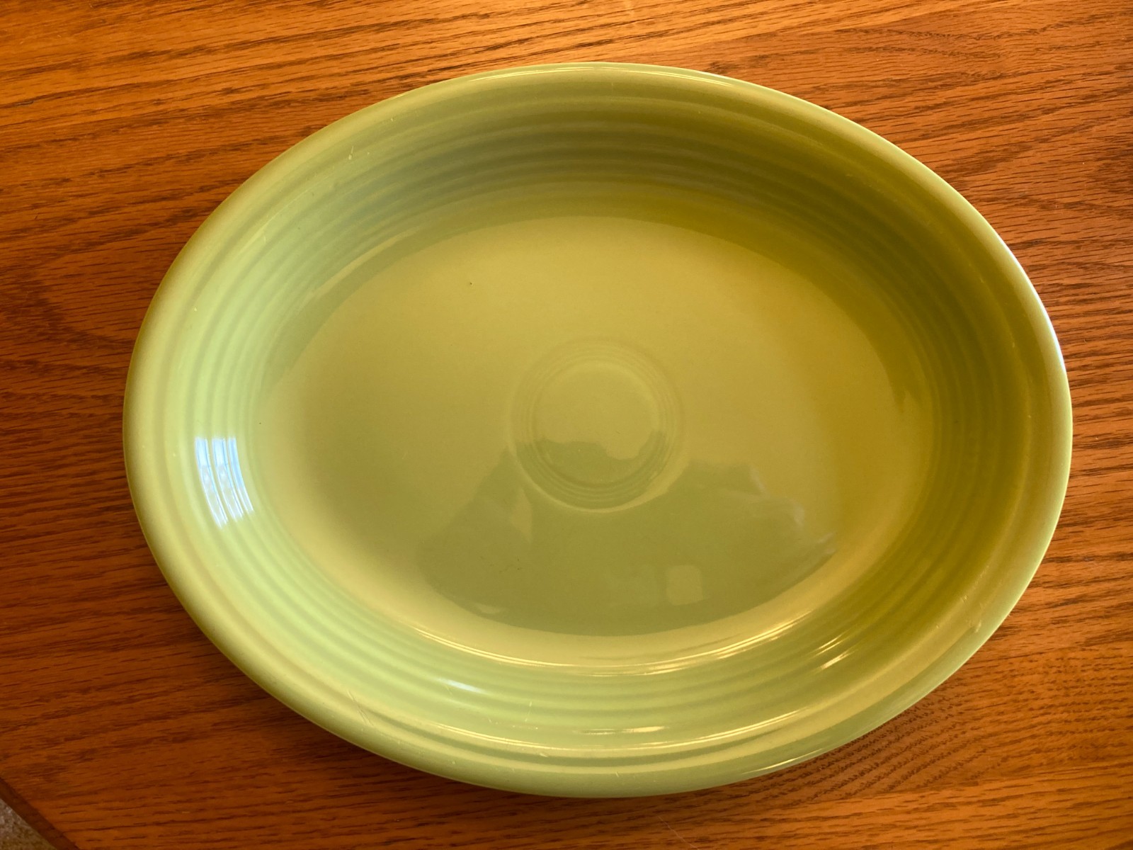 Vintage Fiestaware – 1950s 12″ Oval Serving Platter in chartreuse (1951-1959)