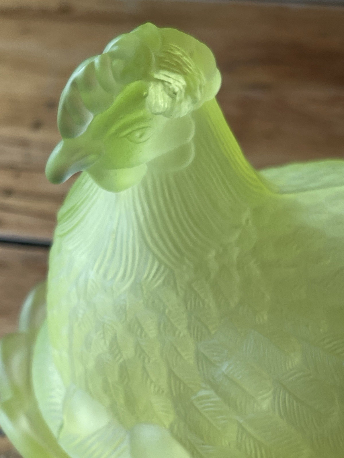 HEN ON NEST 7″ YELLOW FROSTED VASELINE URANIUM GLASS Canary BASKET WEAVE BASE