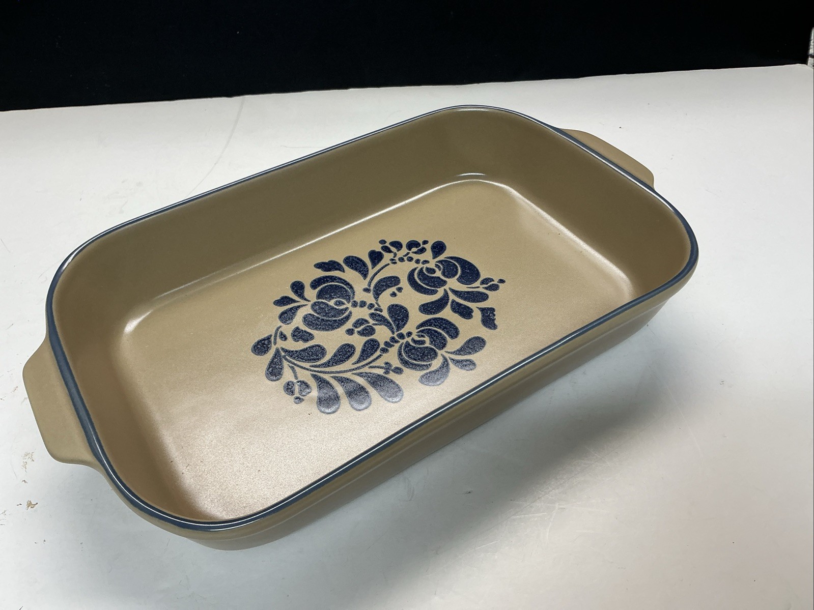 Vintage Pfaltzgraff Blue Folk Art 2 Qt. Rectangular Baker 13”x 8”