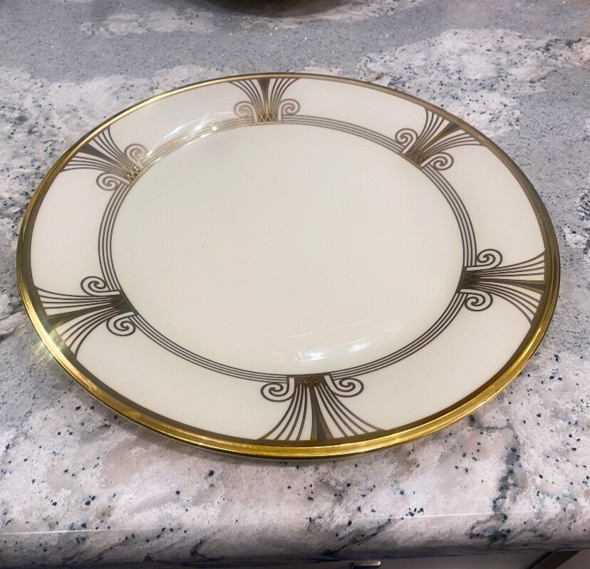 16 pieces of Lenox Eternal Deco 11″ dinner & 8 3/4″ salad – 1st Quality – MINT!!