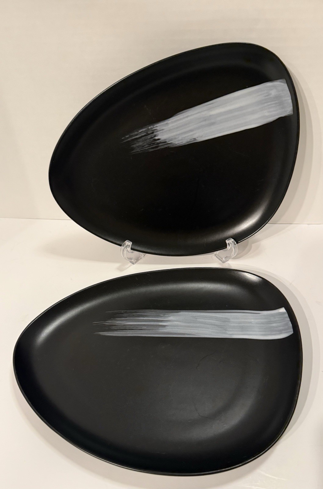 Dinner Plates White/Gray Brushstroke Asymmetrical 8-3/4”x 11-1/4” Platter (2)