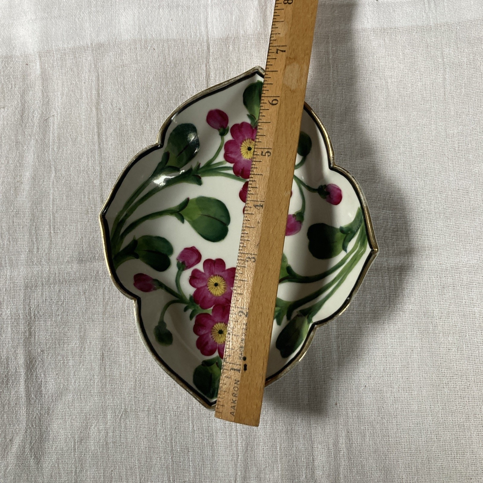 Vintage Floral Nippon Hand Painted Dish 6.5×5 1/4″