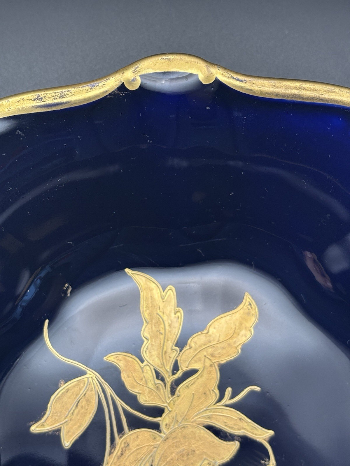 Jlmenau Graf von Henneberg Echt Kobalt Footed Bowl Cobalt Gold Germany 10.25”