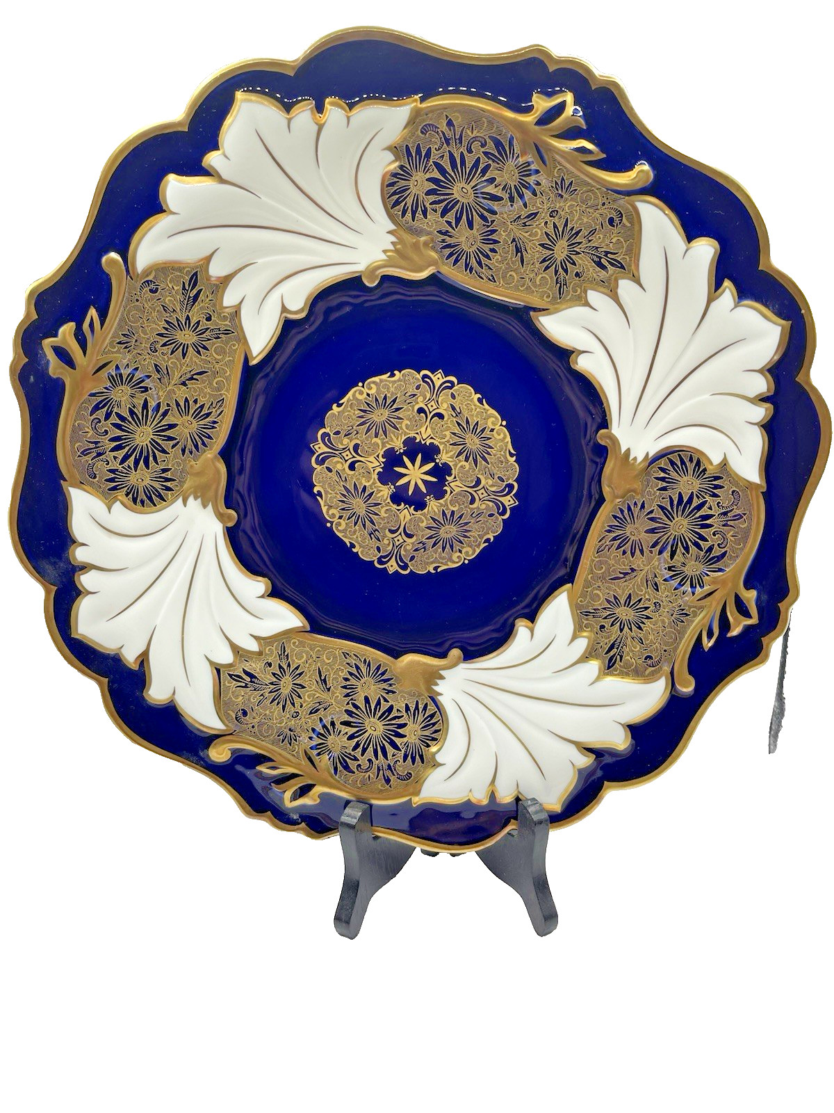 VINTAGE WEIMAR KOBALT GERMANY PLATTER JUTTA 12.5” MINT Condition!!