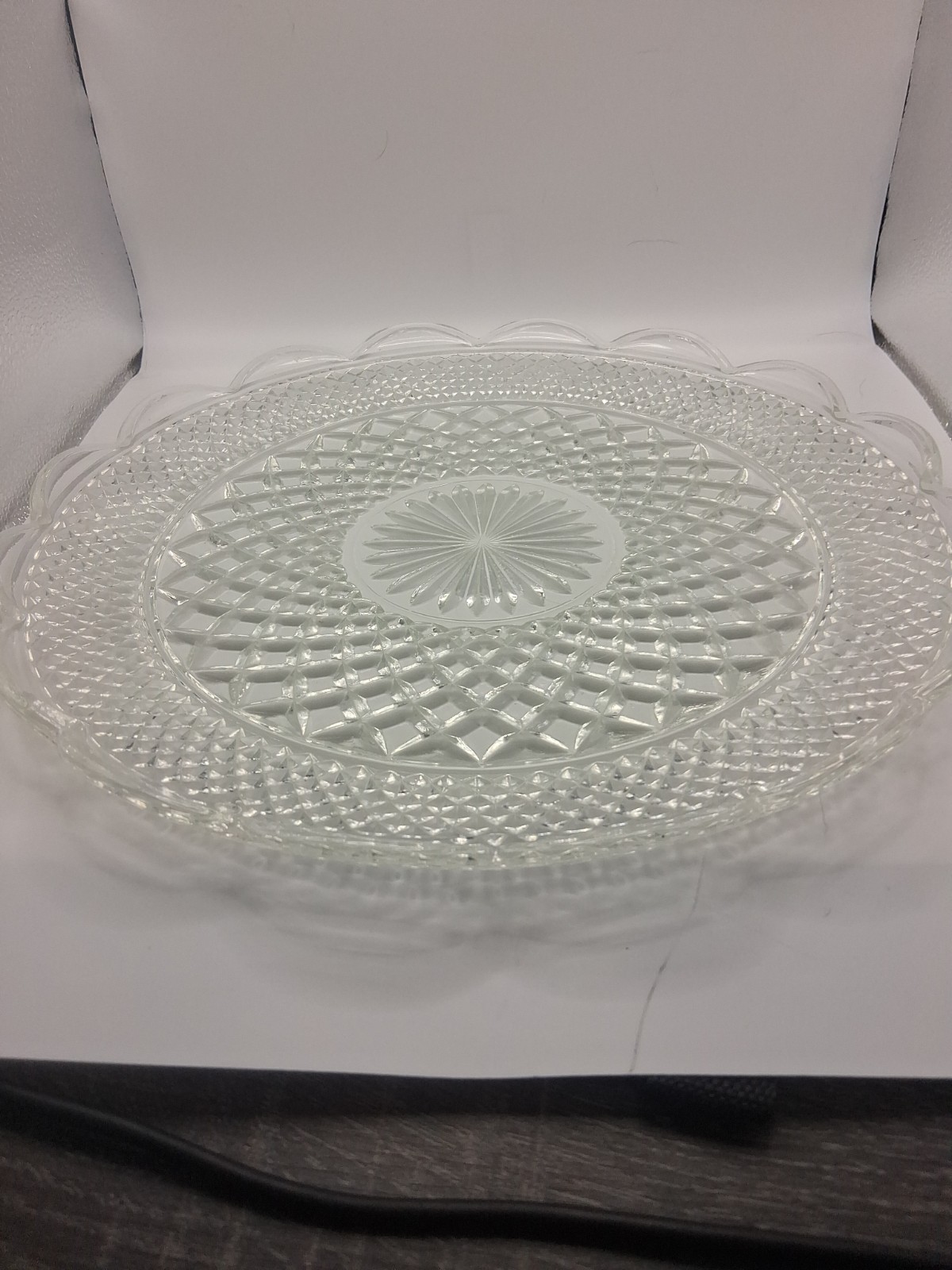 Anchor Hocking WEXFORD Cupped Edge Torte Plate Platter Clear 14 inch scalloped