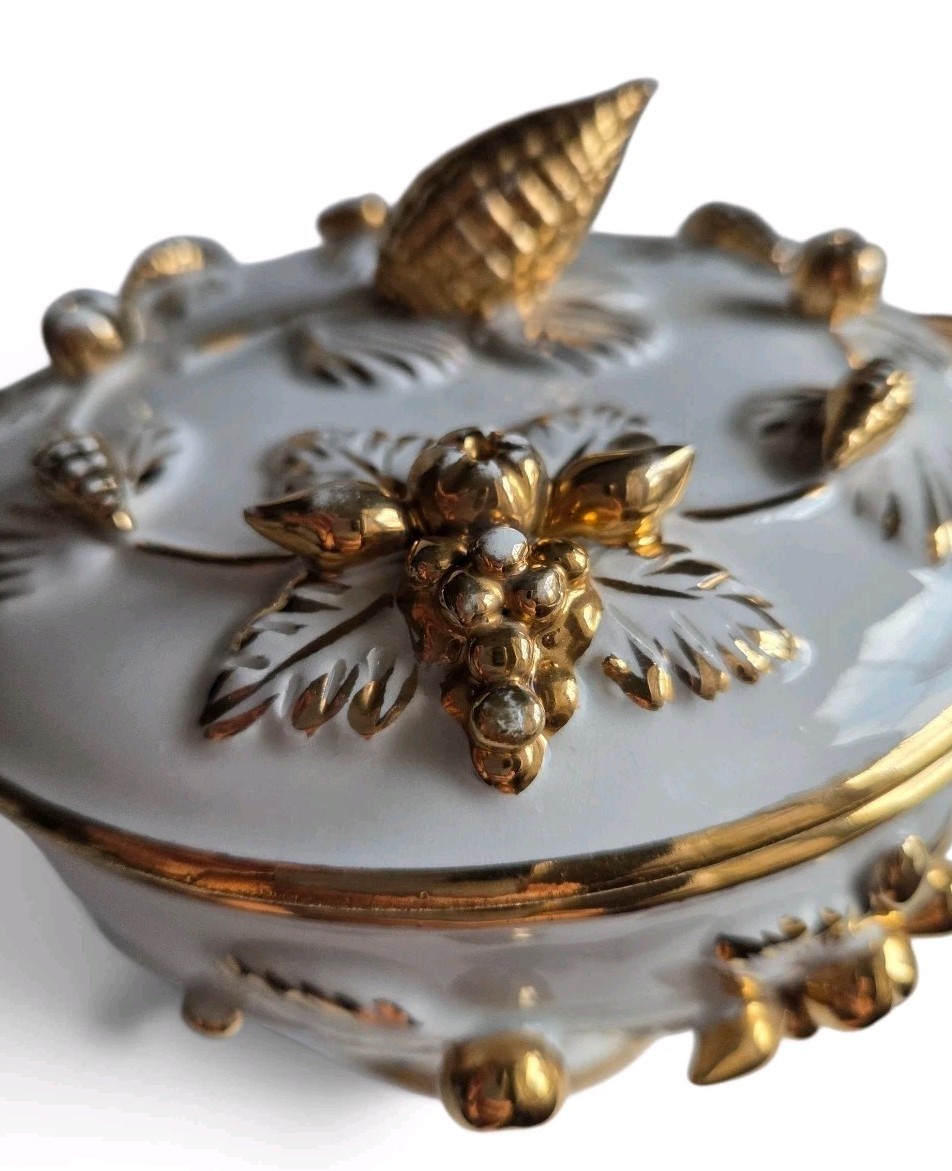 VTG Italian Covered Pedestal Candy Dish Gold Gilt Grapes KBNY Style 2309 Italy