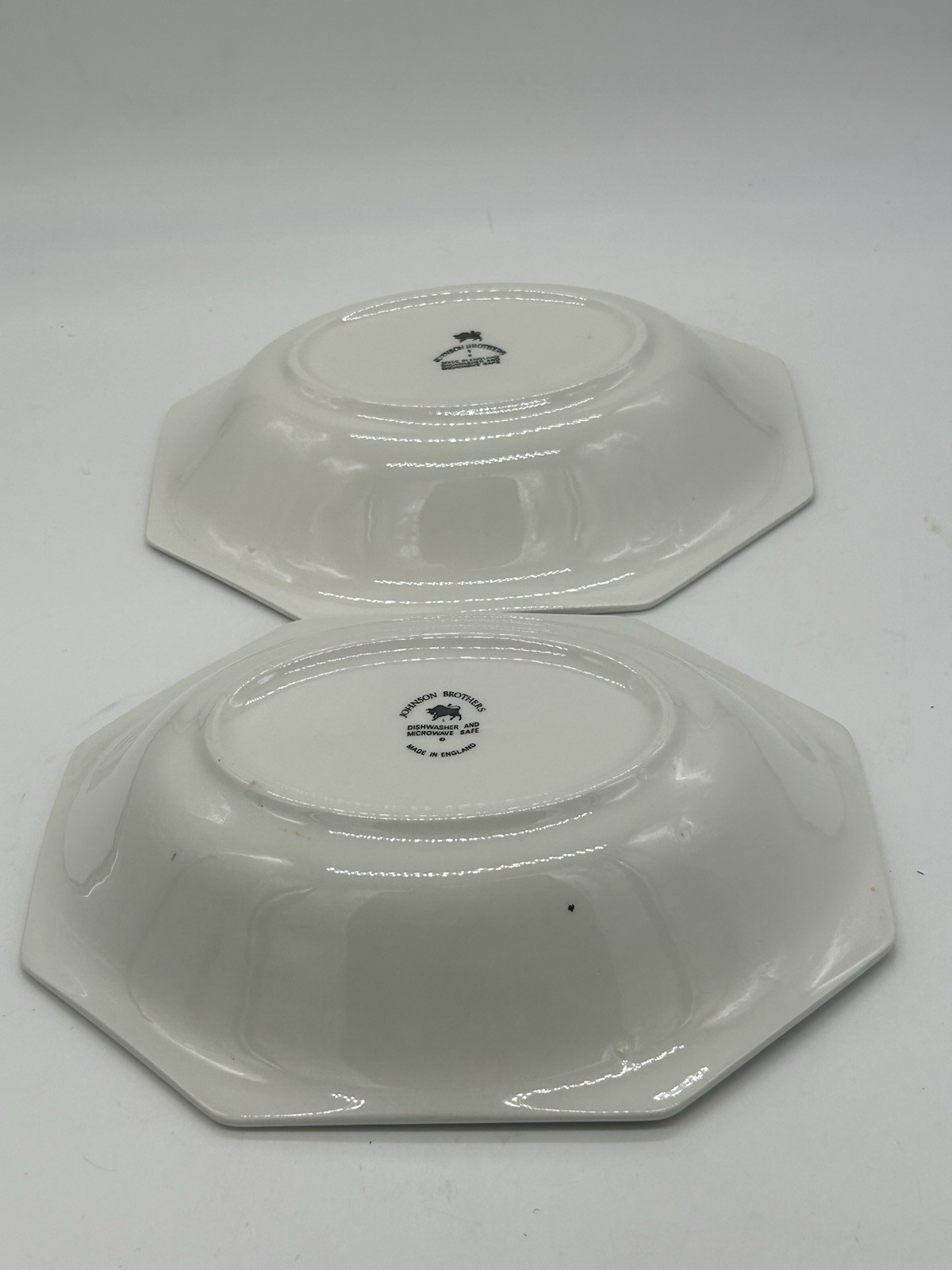 Johnson Brothers Ironware Ivory White Serving Bowl (Set of 2) Made in England
