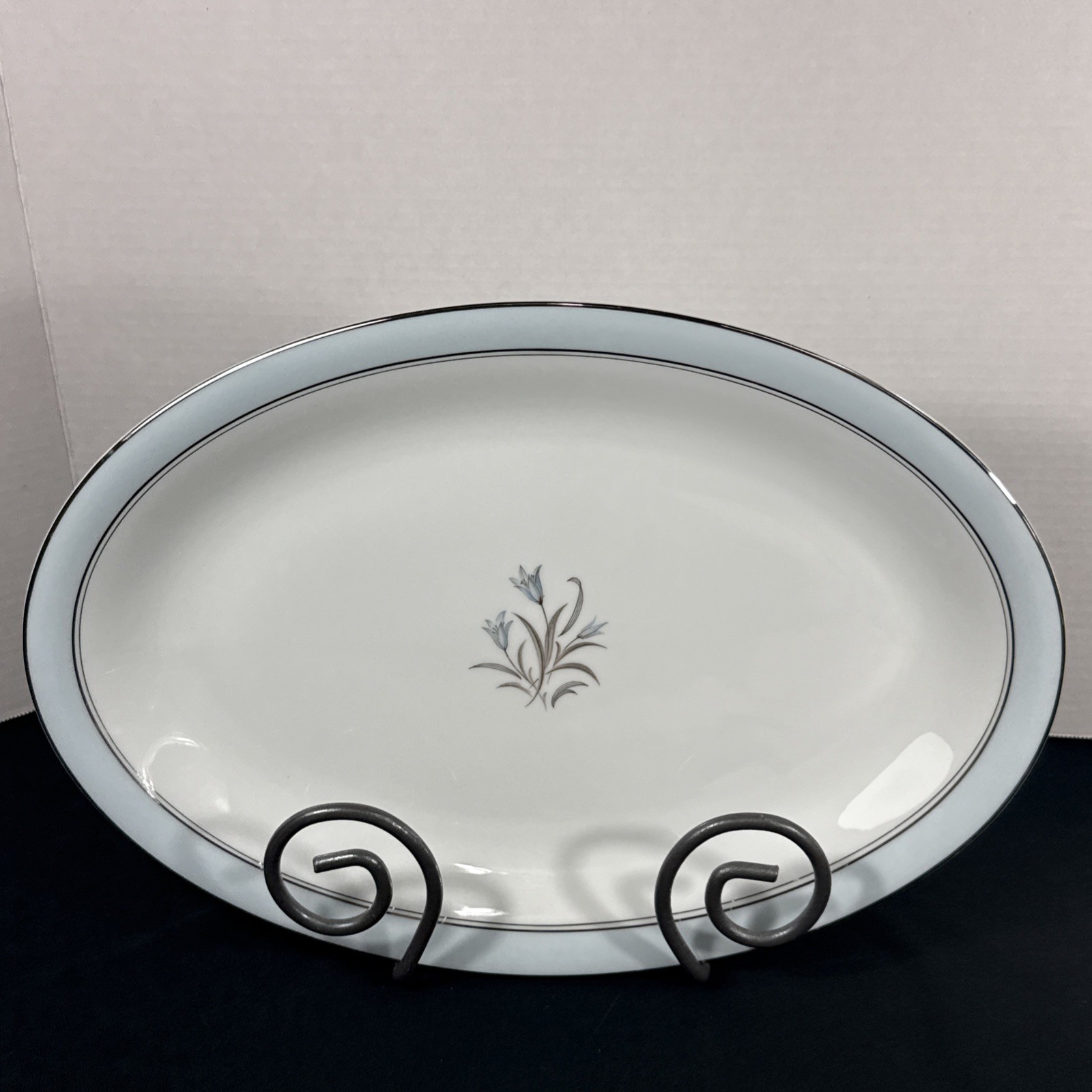 NORITAKE BLUEBELL 5558 JAPAN Blue Flower Platinum Trim 16” OVAL SERVING PLATTER.