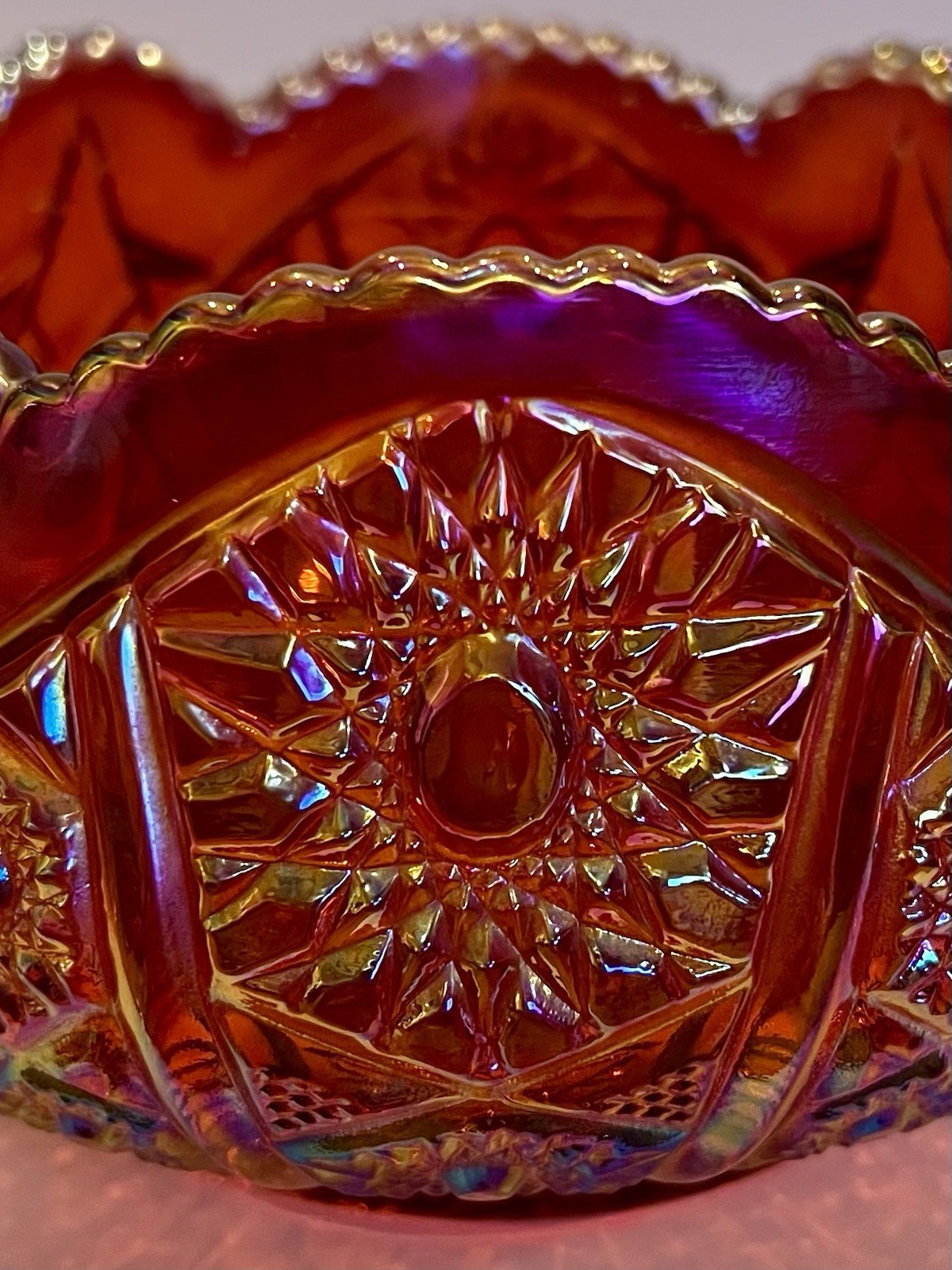 VTG Indiana Glass Heirloom Sunset Carnival Iridescent Bowl 6 1/4” D x 4” H